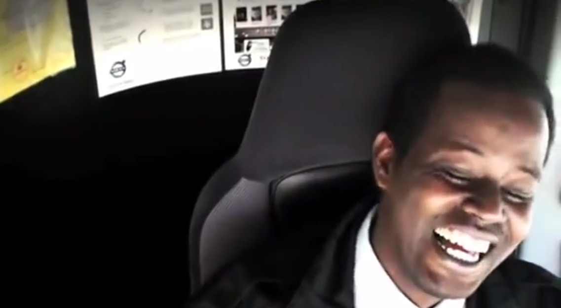 See how a bunch of awesome Danish people made an immigrant bus driver’s day.