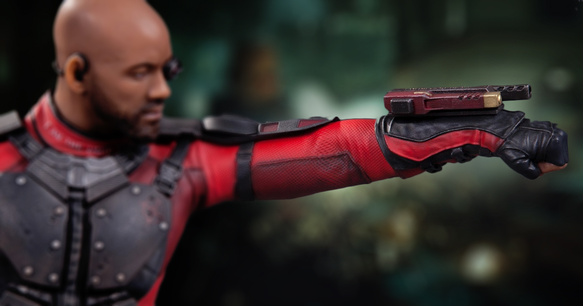 5 Cool Movie Weapons (That’d Kill You Instantly, Oops)