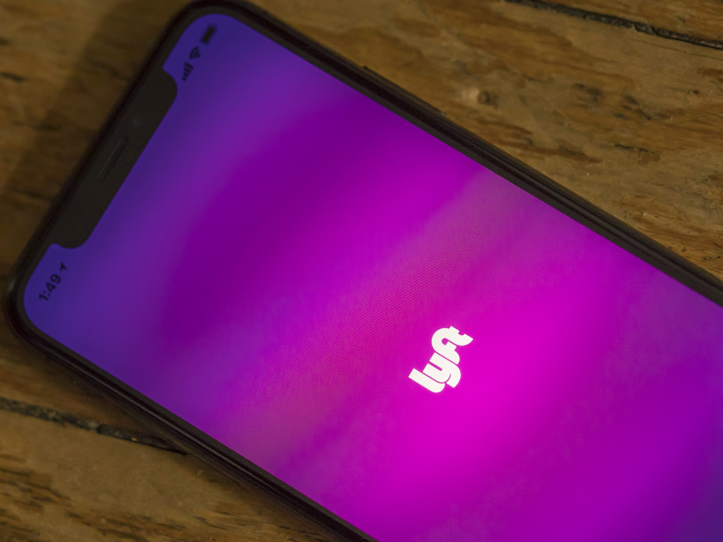 Lyft raising additional $500 million on top of recent $1 billion round