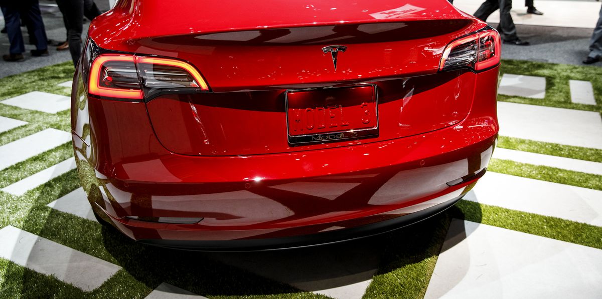 Tesla Asks for Model 3 Factory Volunteers to Prove Haters Wrong